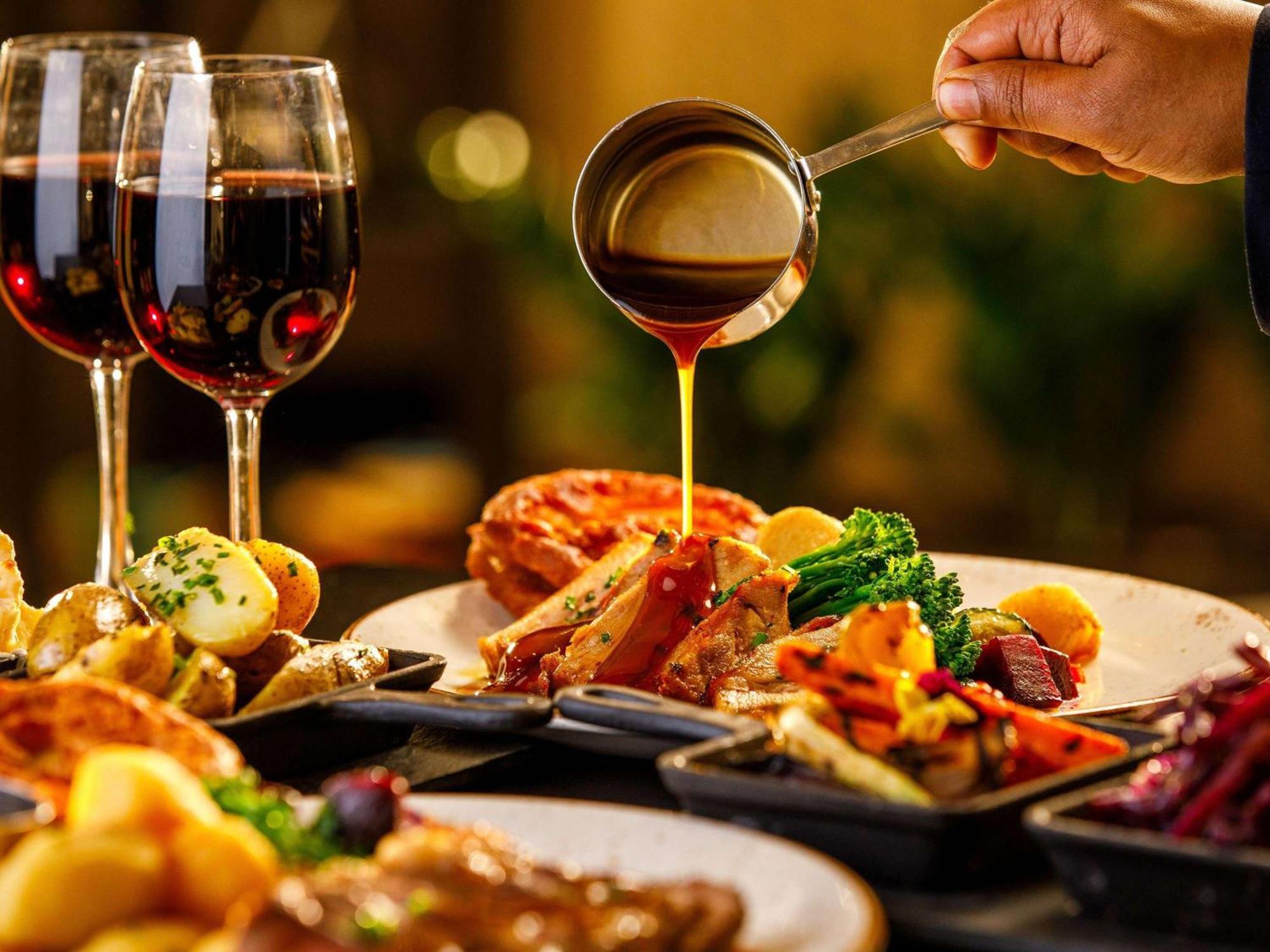Mercure Cardiff North Hotel Zewnętrze zdjęcie