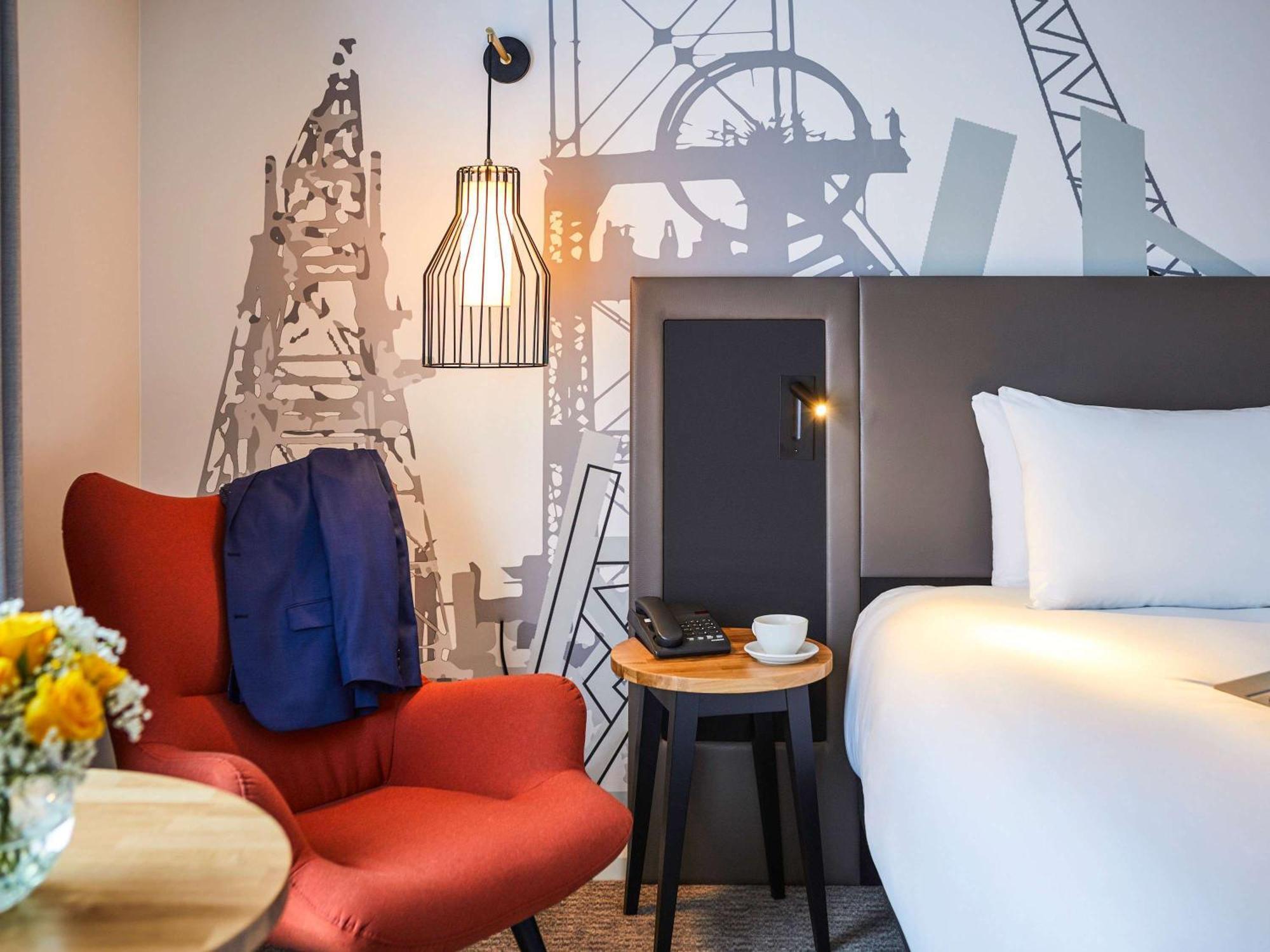 Mercure Cardiff North Hotel Zewnętrze zdjęcie