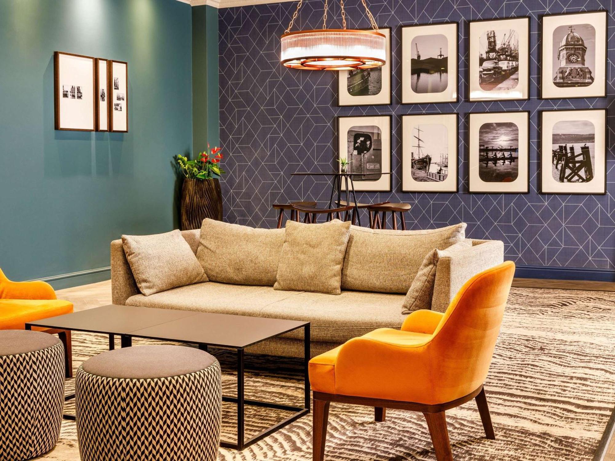 Mercure Cardiff North Hotel Zewnętrze zdjęcie