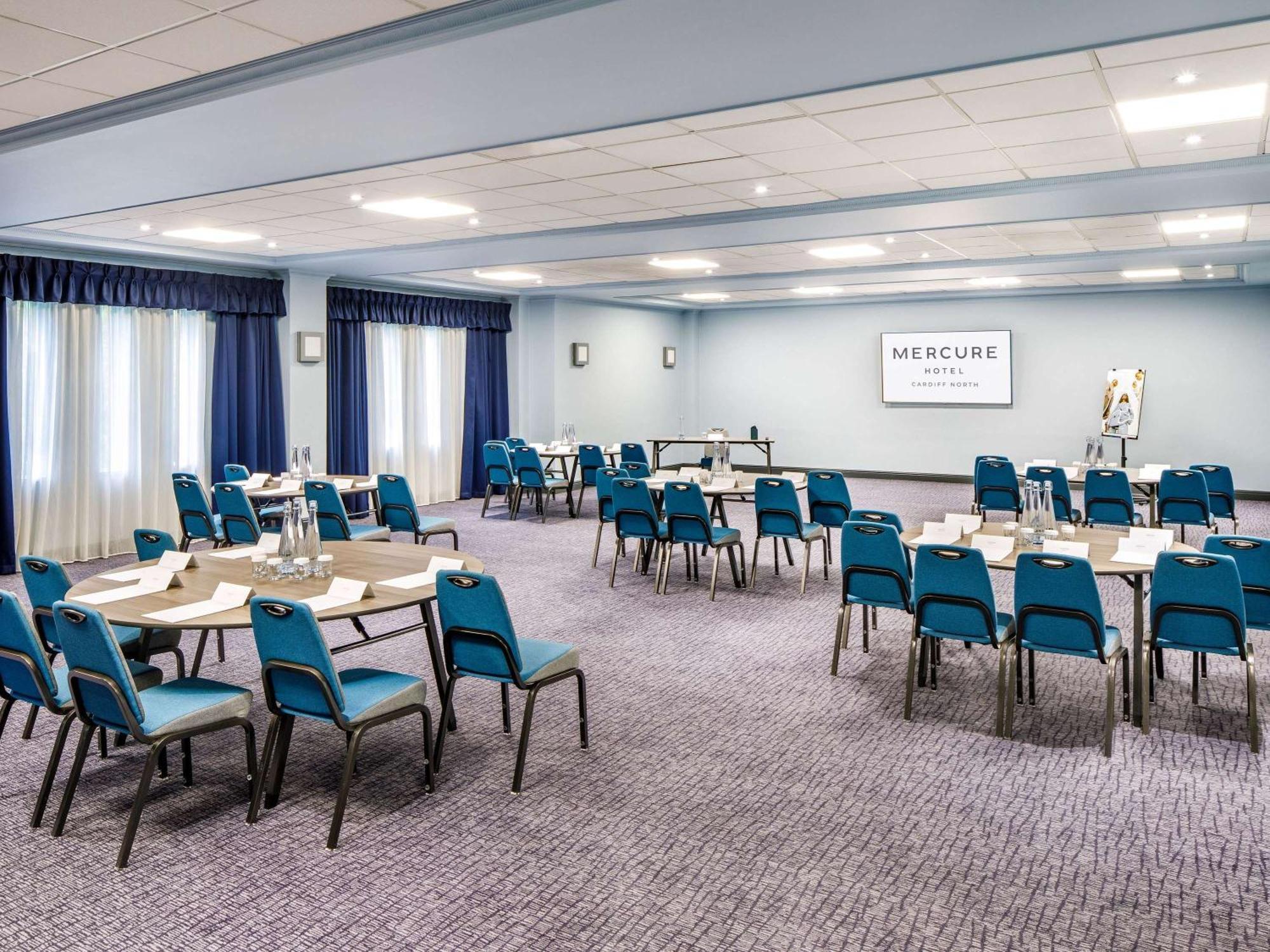 Mercure Cardiff North Hotel Zewnętrze zdjęcie